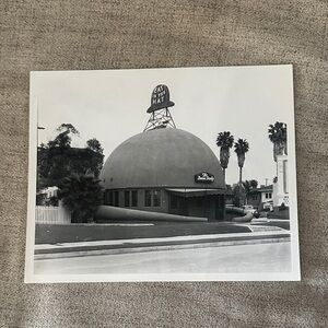 Vintage Black and White Photo of The Brown Derby Restaurant Los Angeles CA 8x10